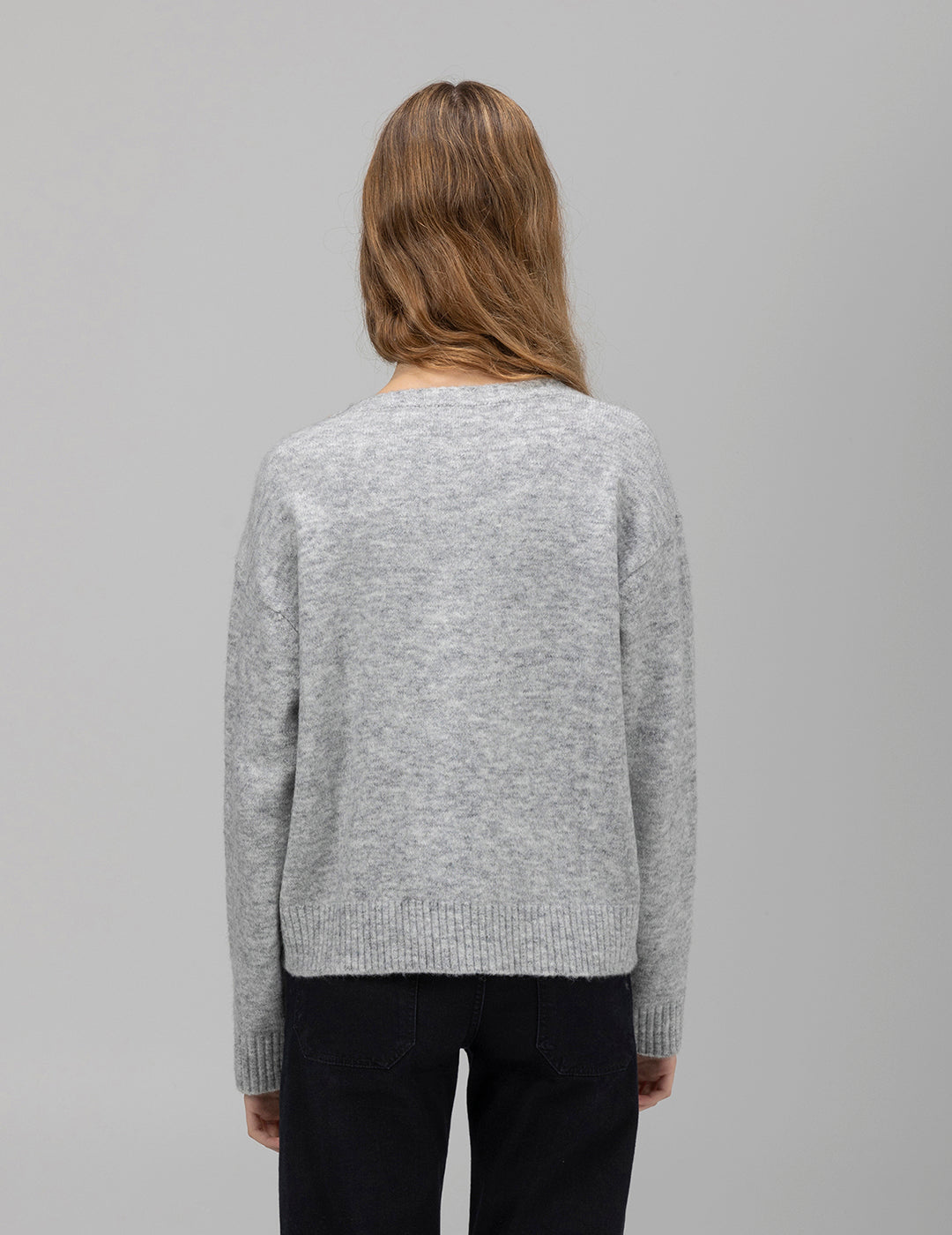 TEEN KNITTED SWEATER WITH ROUND NECK IN PEARL GREY