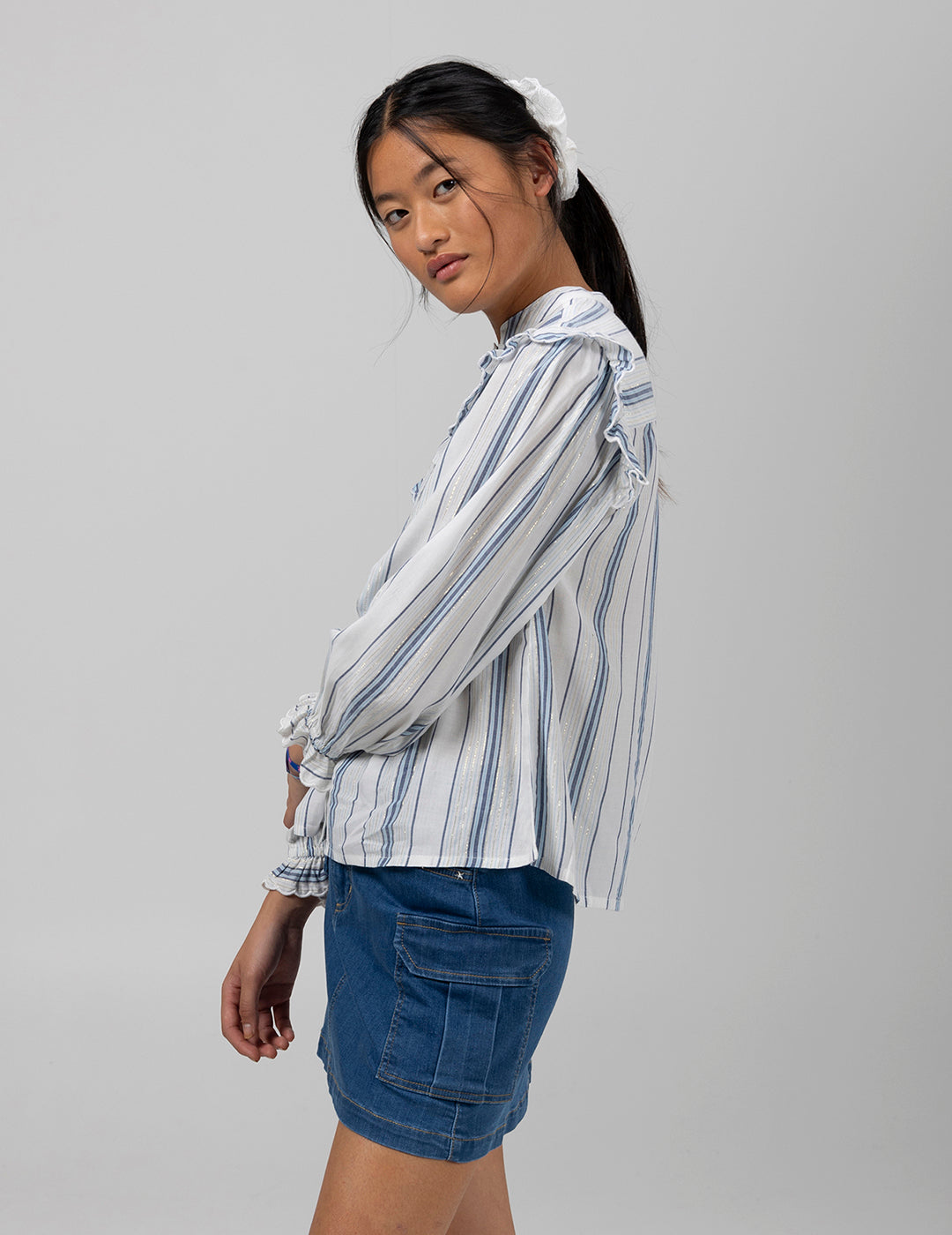 ROMANTIC TEEN SHIRT WITH CAPRI BLUE LUREX STRIPES