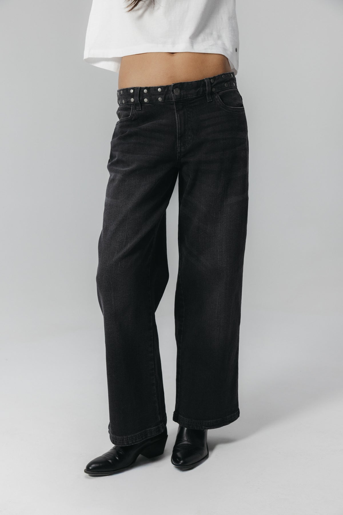PANTALÓN TEEN DENIM TACHAS NEGRO
