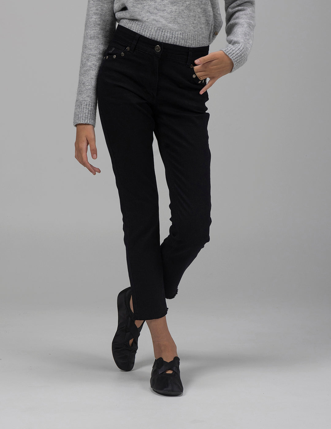 BLACK TEEN FRAYED DENIM FLARE PANTS