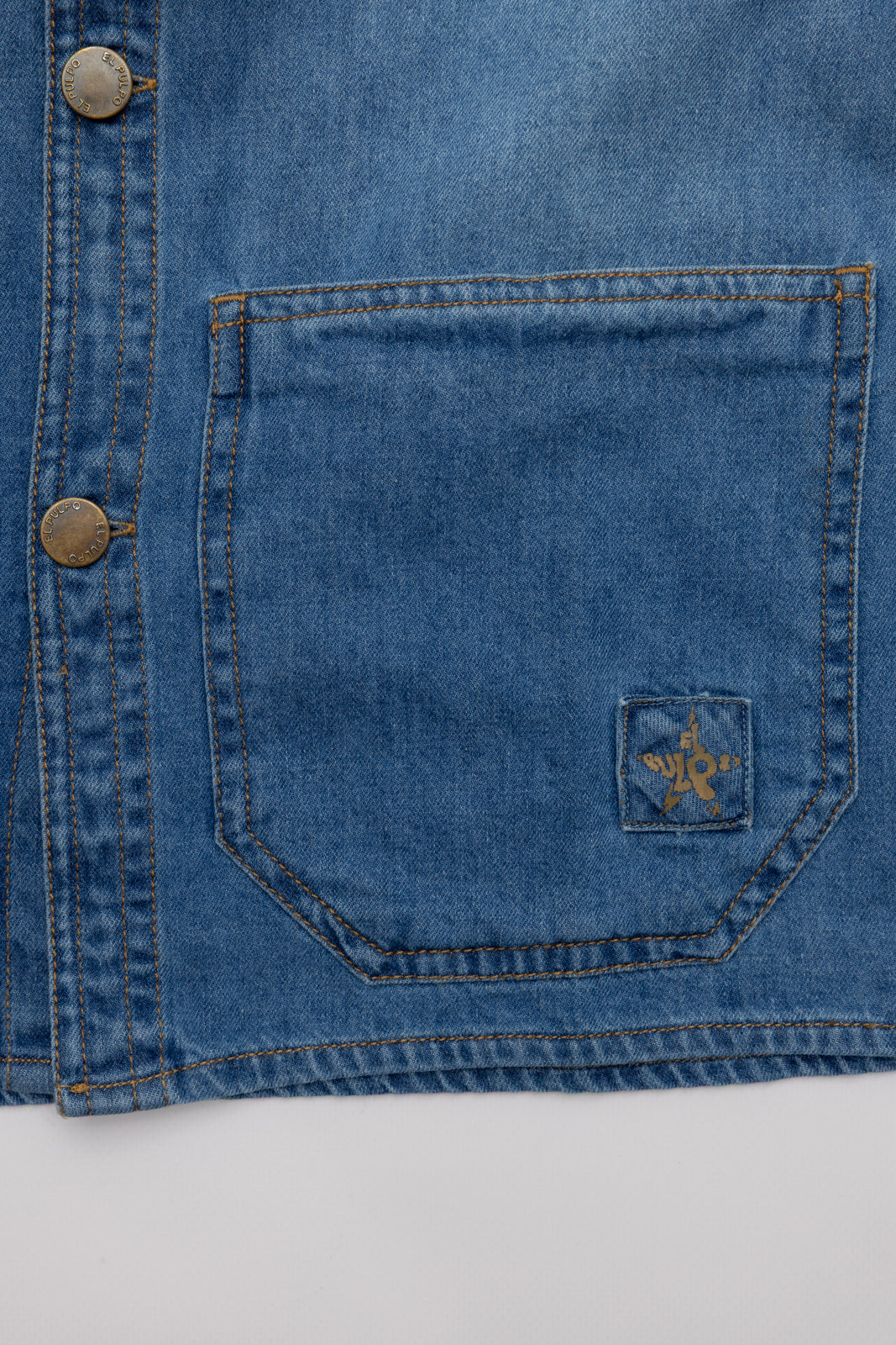 SOBRECAMISA TEEN DENIM ESTRELLA AZUL MEDIO DELAVÉ