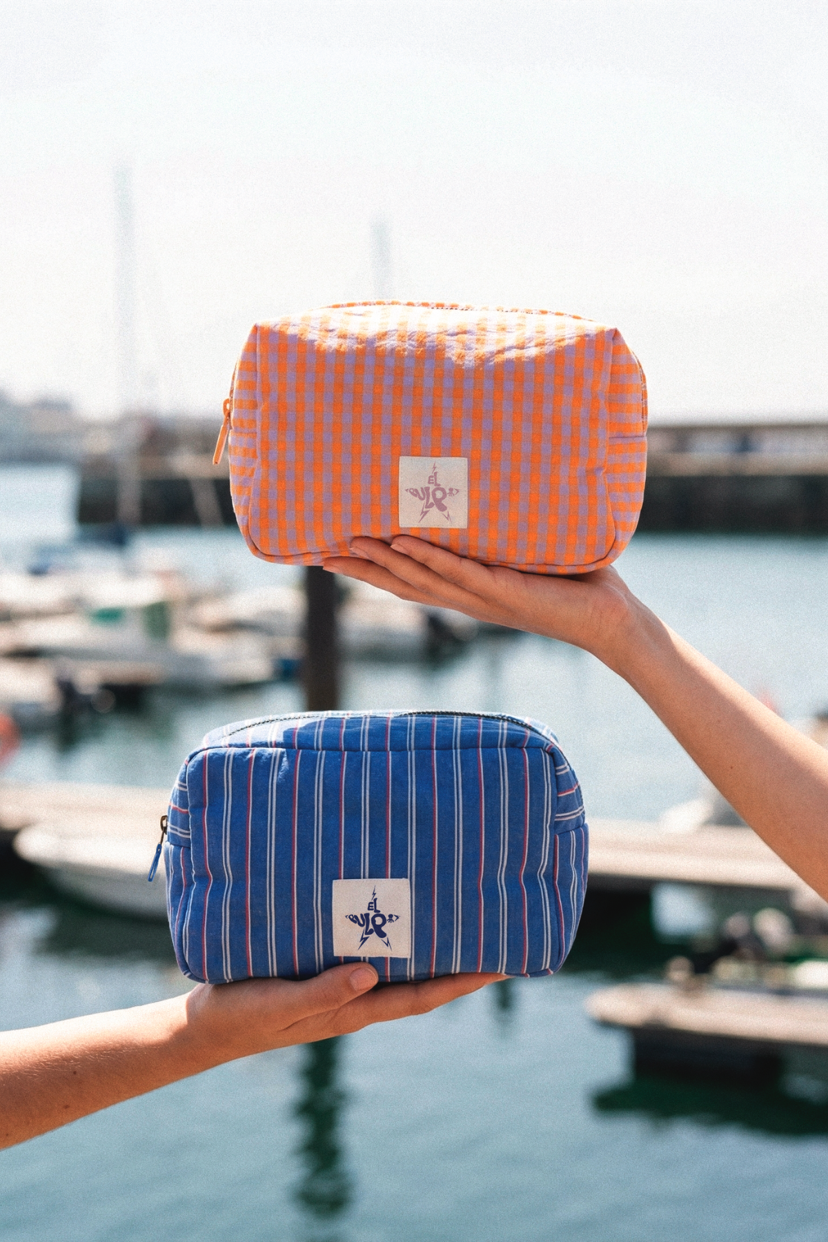 Neceser teen rayas azul