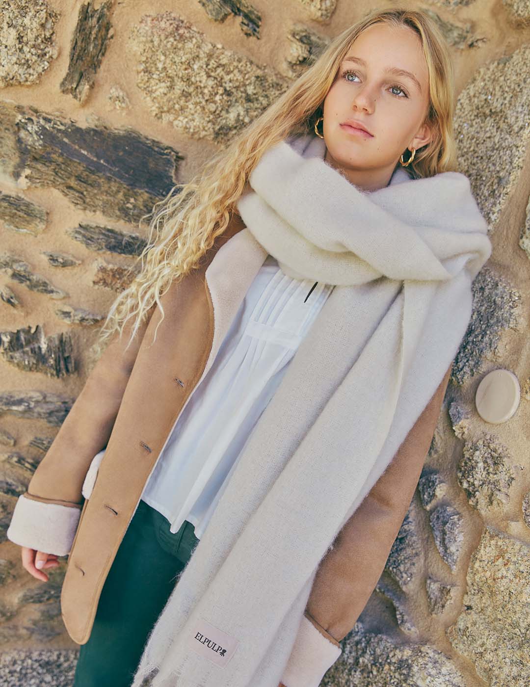 TEEN PLAIN SCARF WITH OFF-WHITE FRINGES