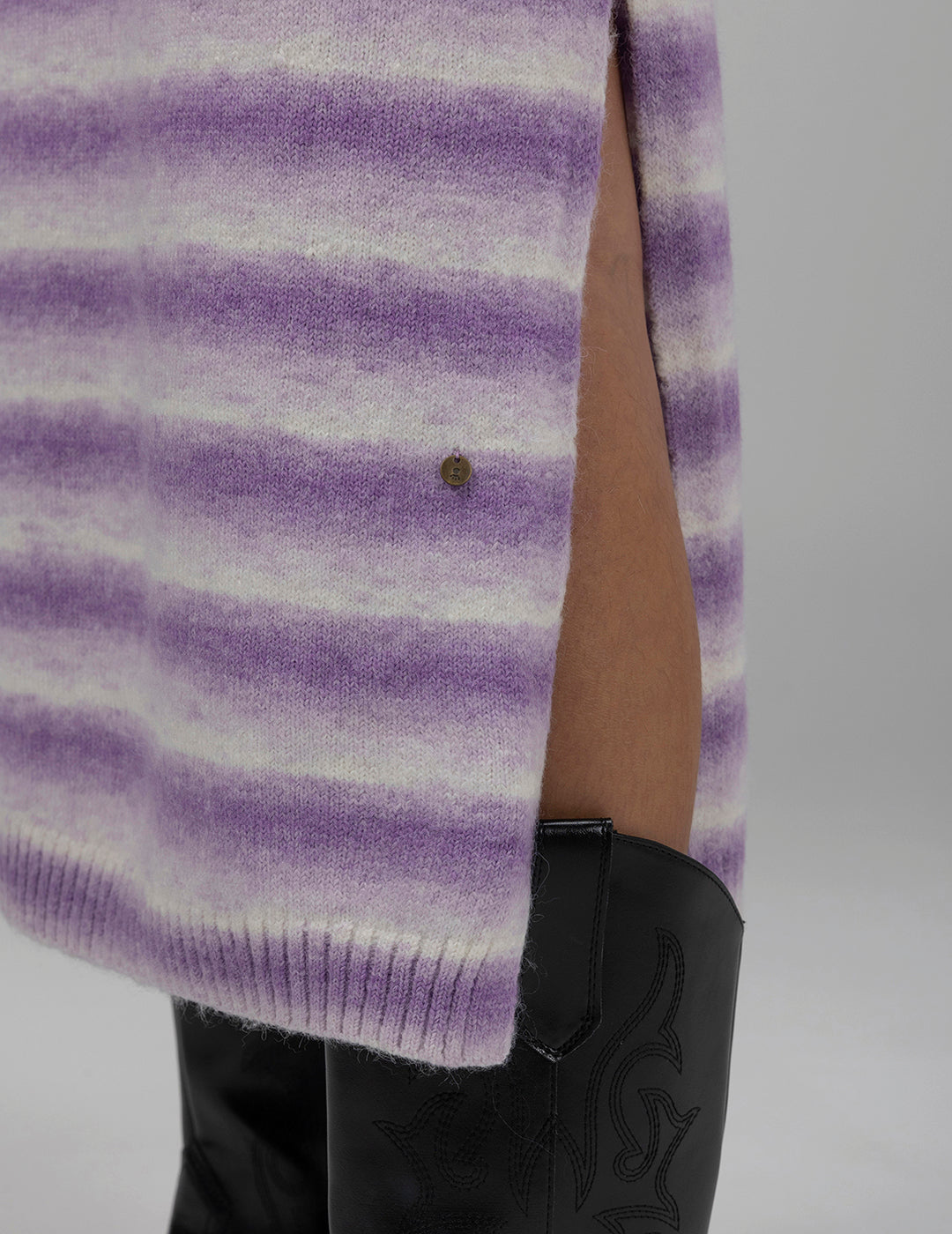 TEEN MIDI KNIT DRESS WITH LILAC OPENING