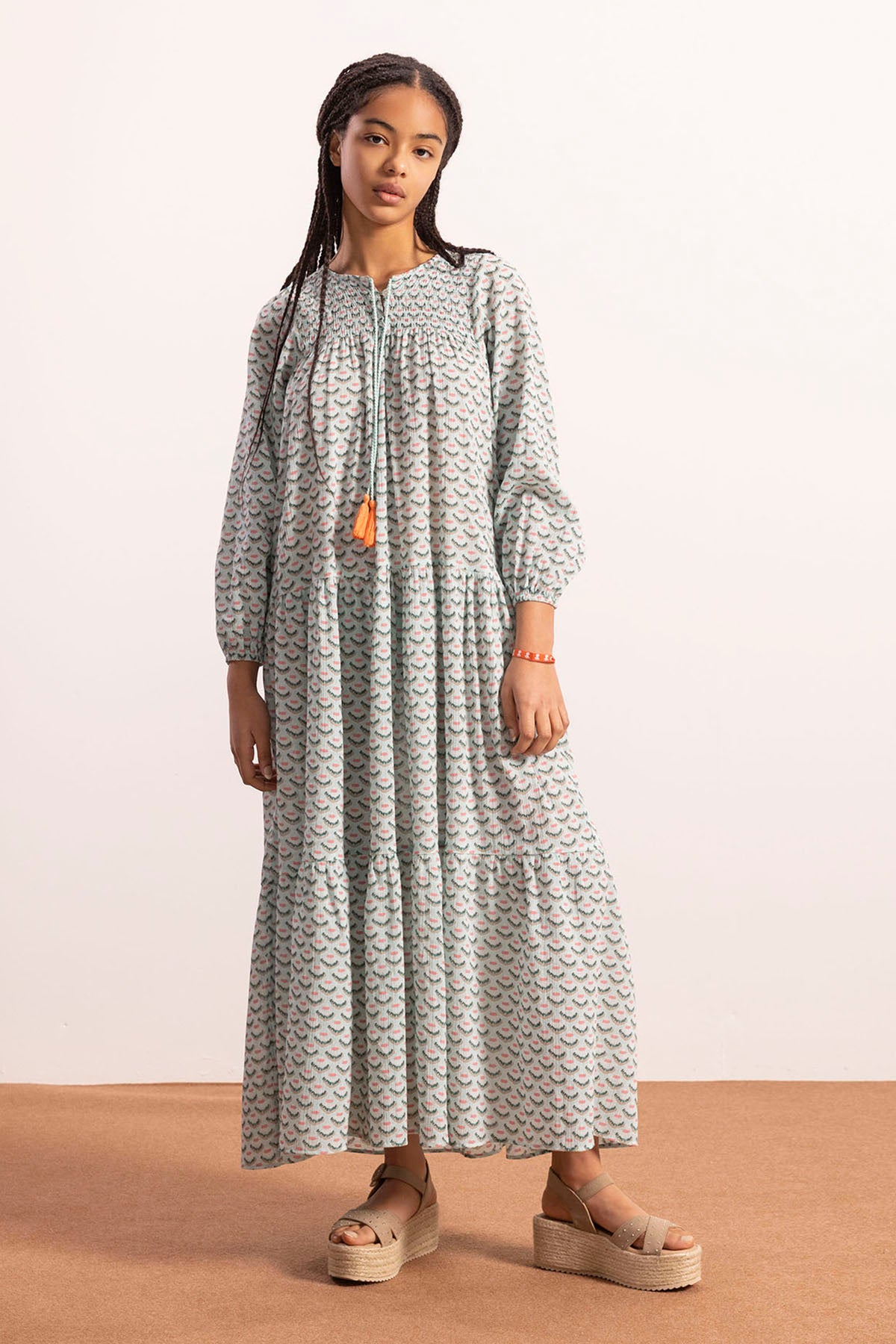 TEEN LONG DRESS WITH GREEN BLUE FAN PRINT