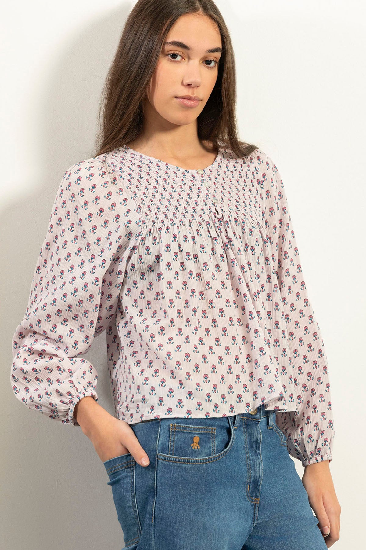 TEEN V-NECK BLOUSE WITH ELASTIC TOP AND PUFF SLEEVES BABY PINK TULIP PRINT