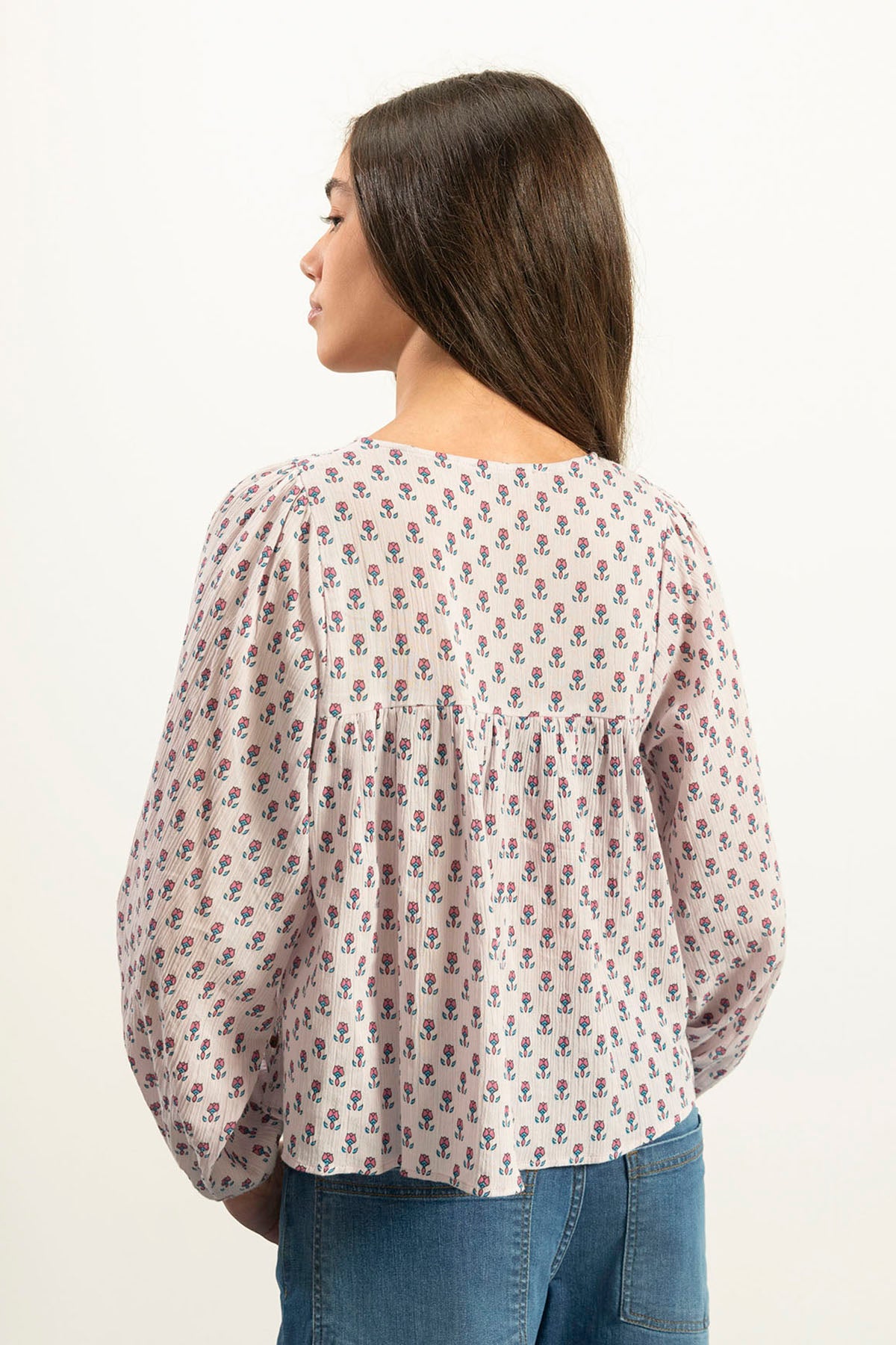 TEEN V-NECK BLOUSE WITH ELASTIC TOP AND PUFF SLEEVES BABY PINK TULIP PRINT