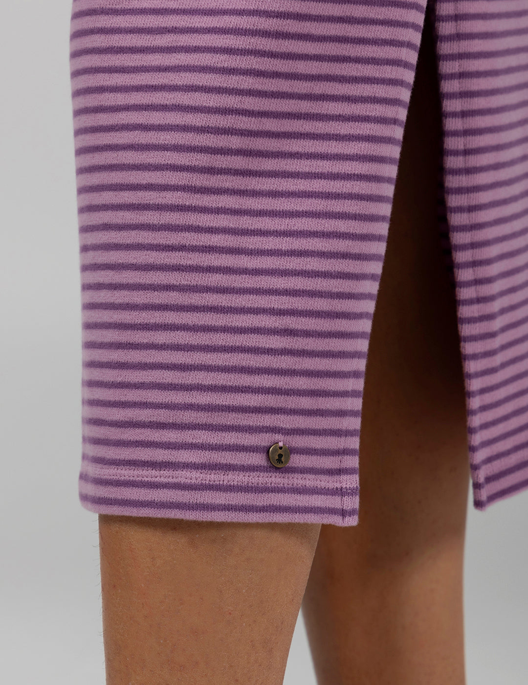 TEEN MIDI SKIRT WITH STRIPES AND MALLOW SLIPPING