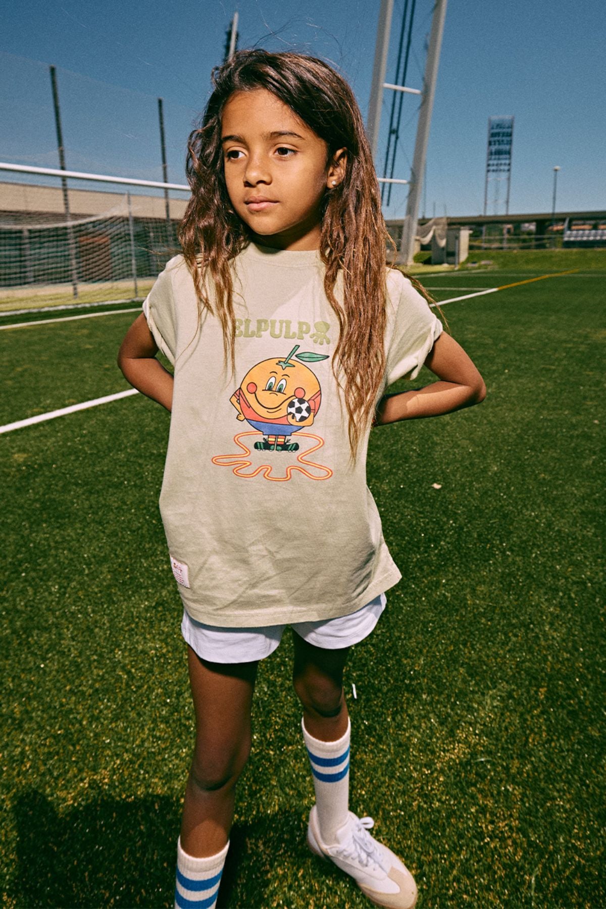 CAMISETA NIÑO ESTAMPADO ELPULPO Y NARANJITO VERDE SALVIA