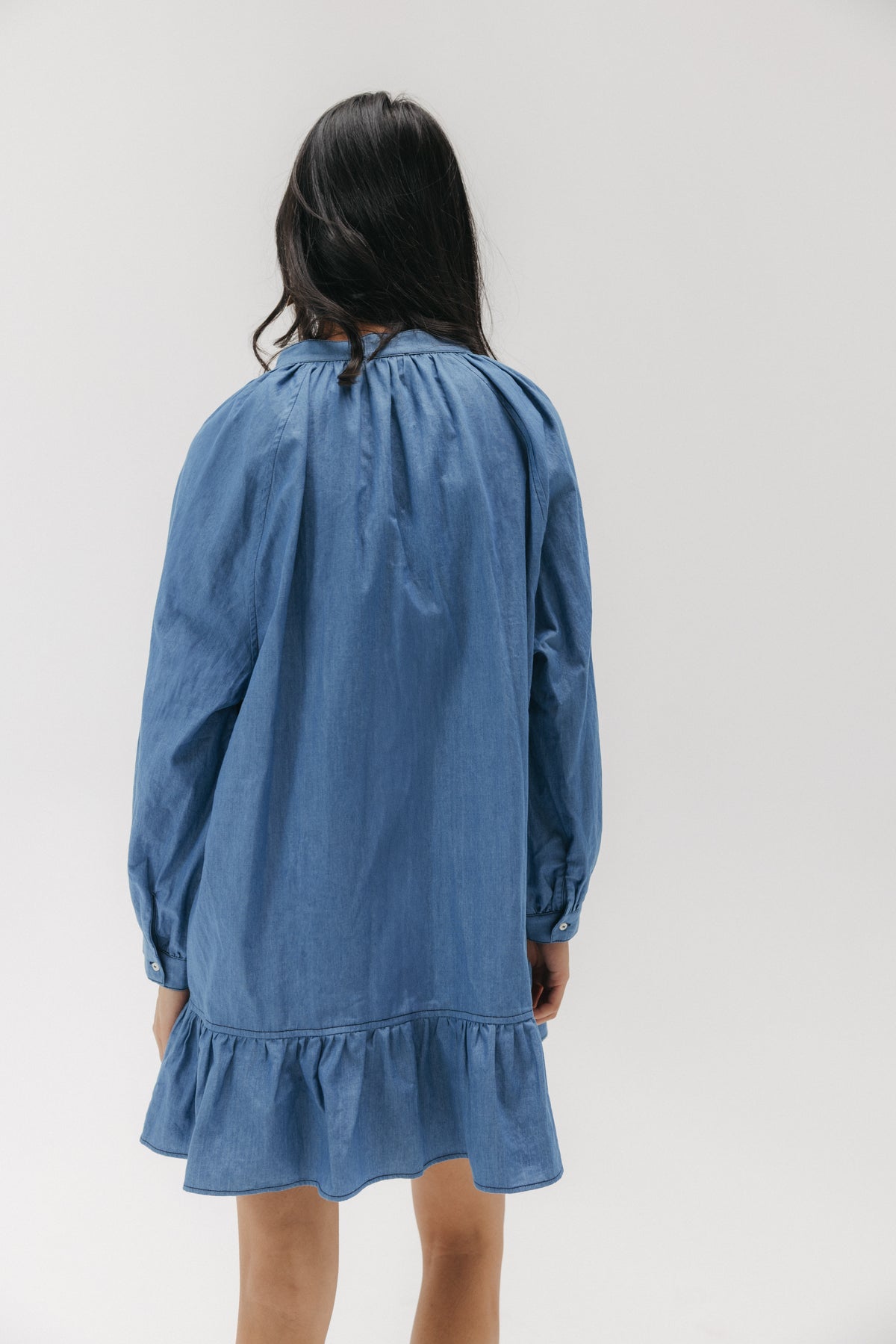 VESTIDO TEEN DENIM MANGA ABULLONADA AZUL CLARO
