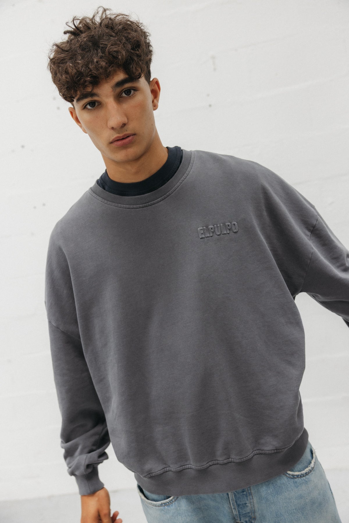 SUDADERA UNISEX ELPULPO ESSENTIALS ANTRACITA
