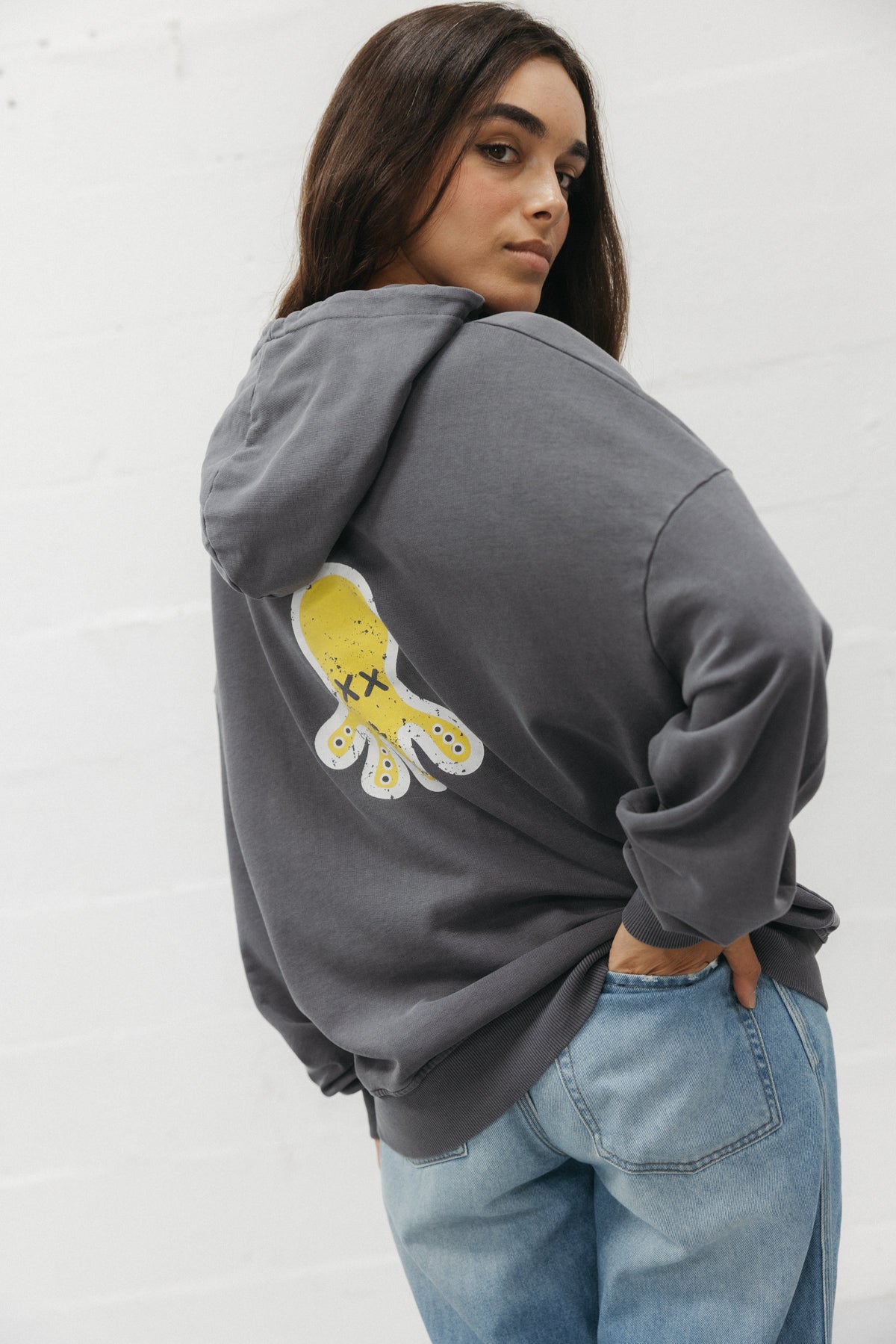 SUDADERA CAPUCHA UNISEX TRIPLE LOGO ESTAMPADO ANTRACITA