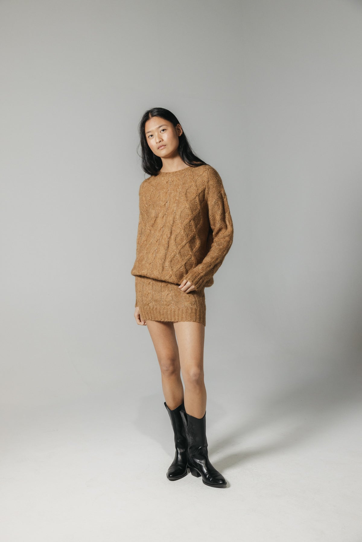 JERSEY TEEN OCHOS REGULAR FIT CAMEL