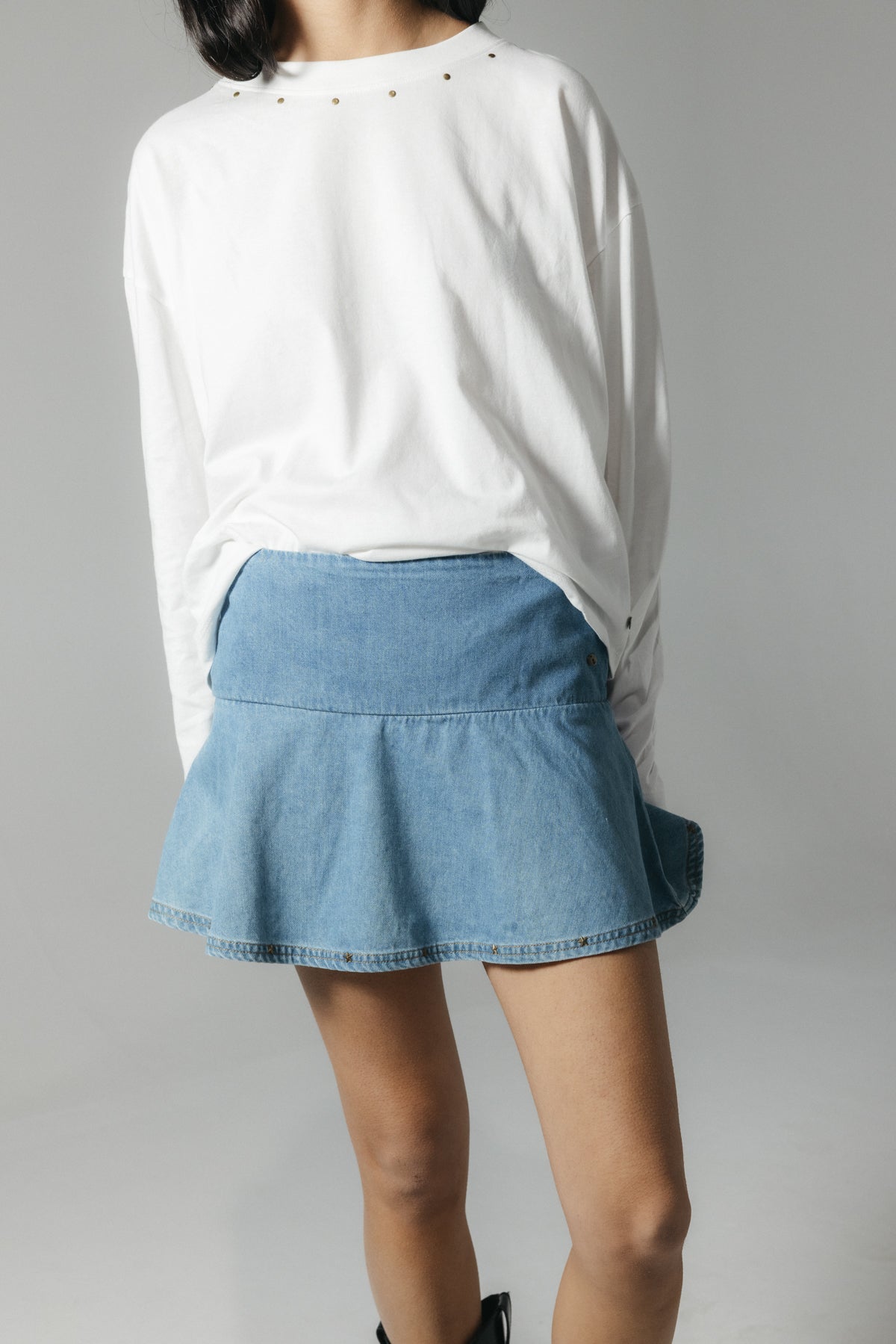 FALDA TEEN VOLANTES TACHAS AZUL MEDIO DELAVÉ