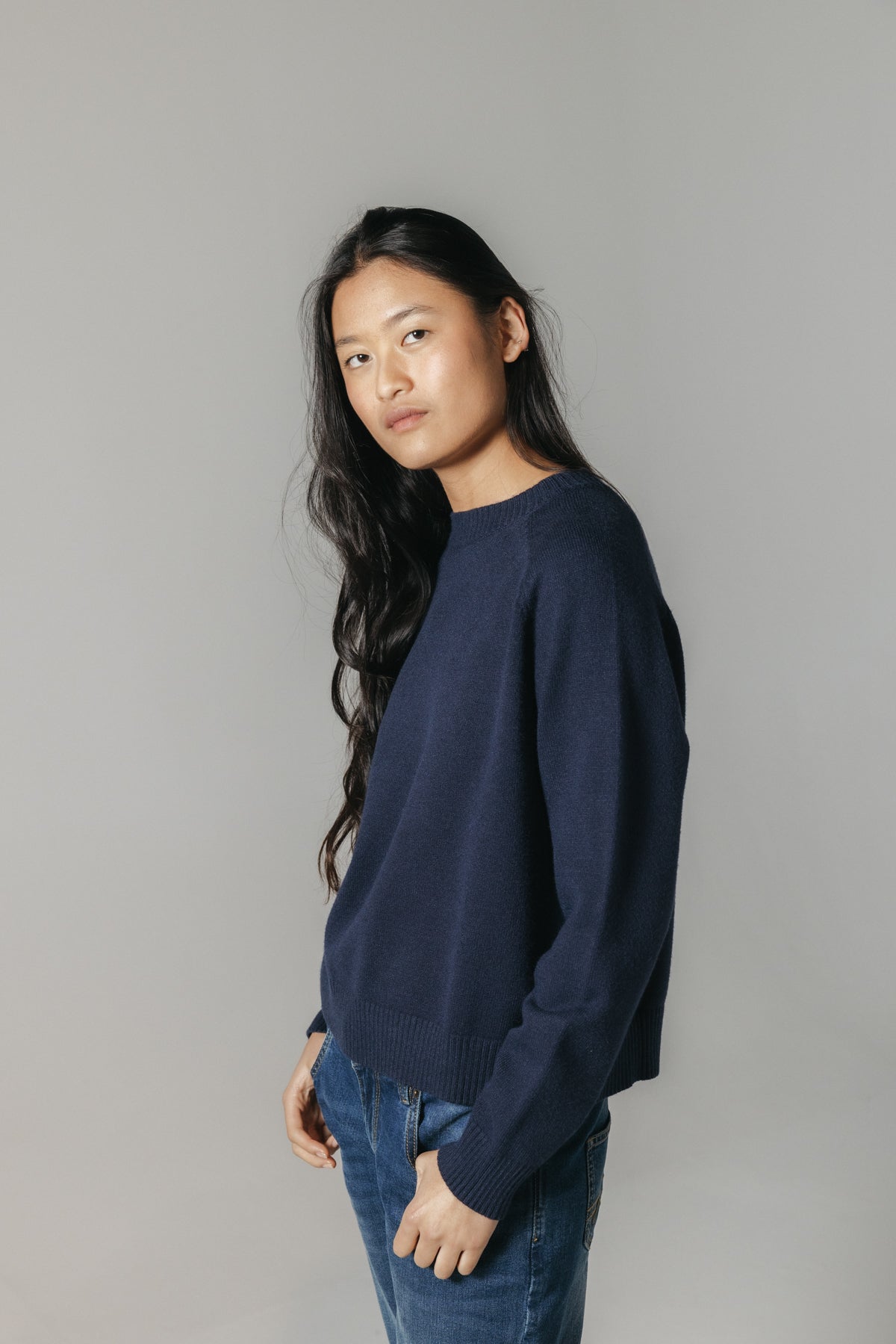 JERSEY PUNTO CUELLO REDONDO BÁSICO AZUL MARINO