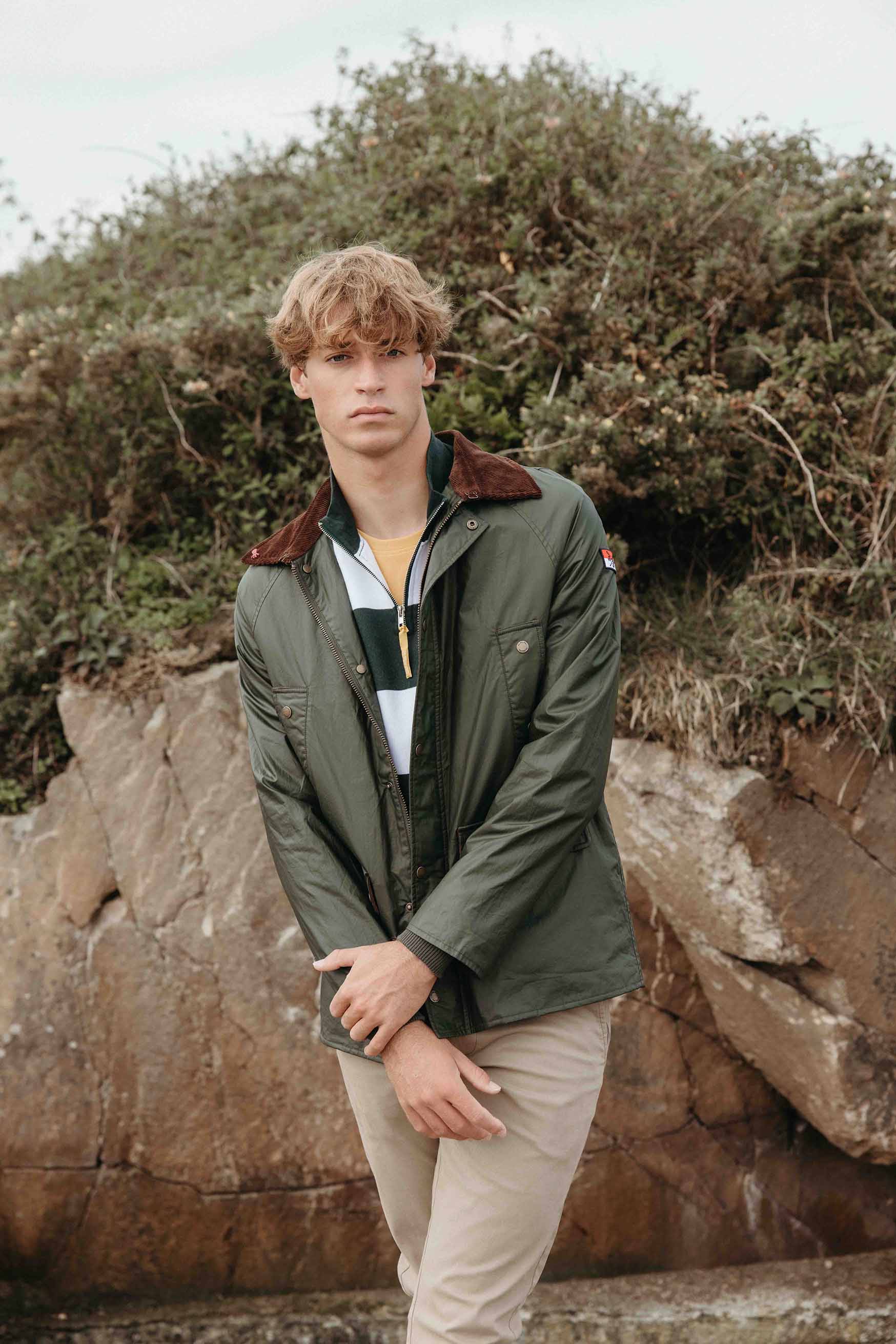 CHAQUETA ENCERADA HERITAGE VERDE MILITAR