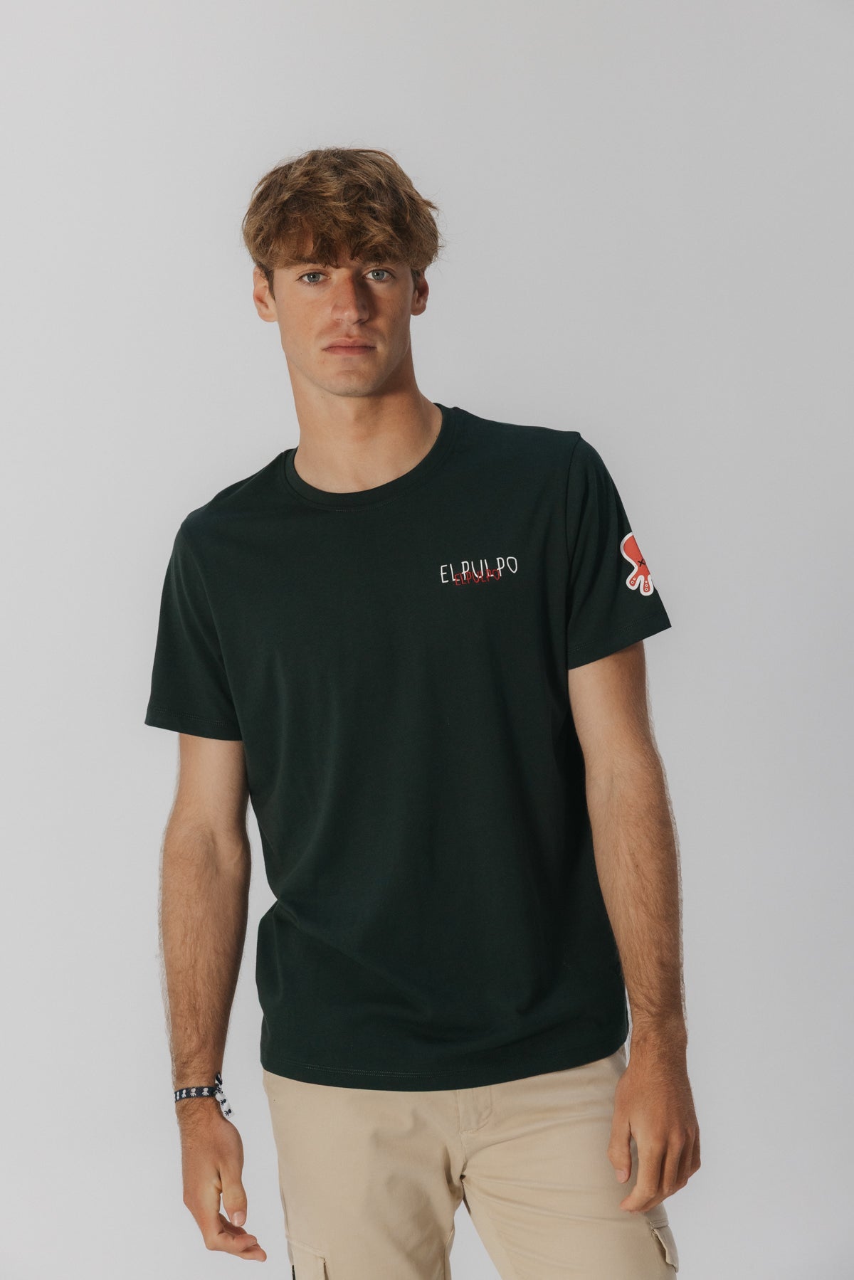 CAMISETA ESTAMPADO TRIPLE LOGO DESGASTADO VERDE BOTELLA