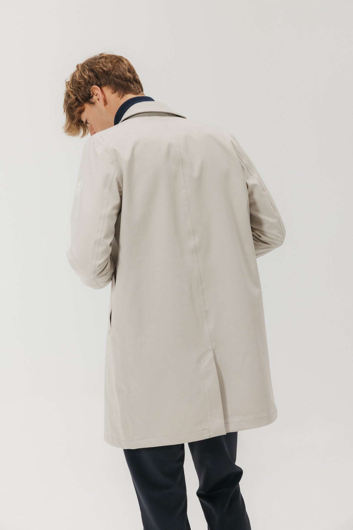 GABARDINA ULTRALIGERA VOSTOK ARENA