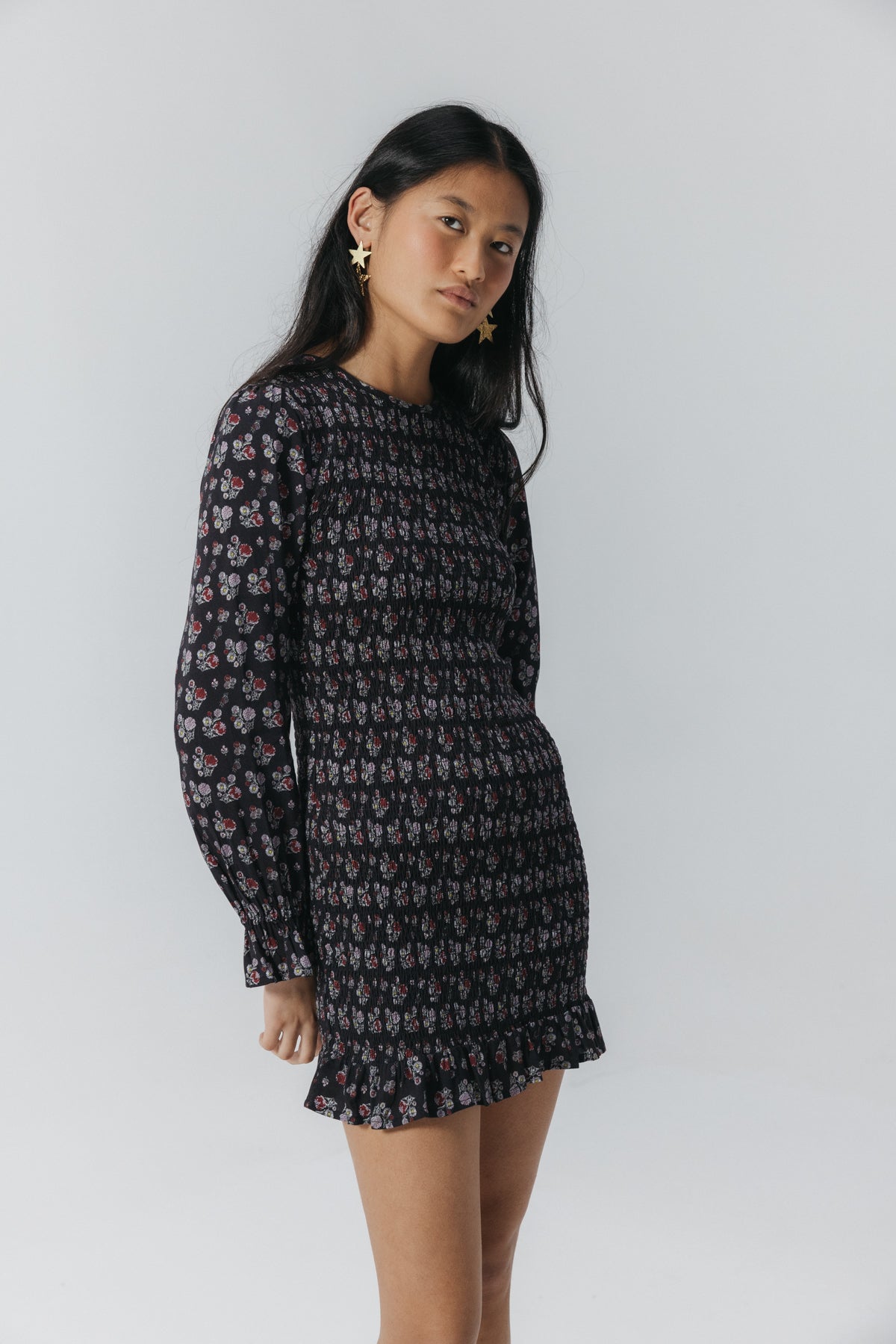 VESTIDO TEEN GOMAS ESTAMPADO FLORES GRANDES NEGRO