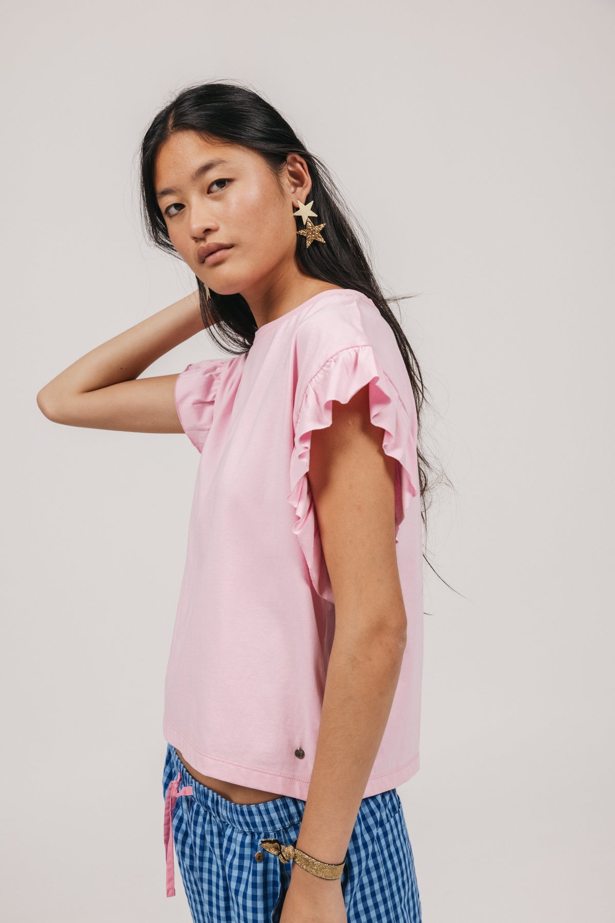 CAMISETA TEEN MANGA VOLANTES ROSA CLARO